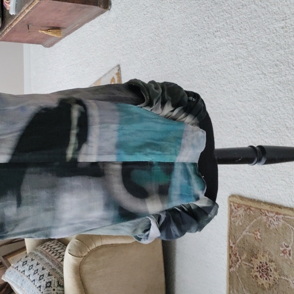 Frey Sheer Top Blouse - Picture 4 of 7